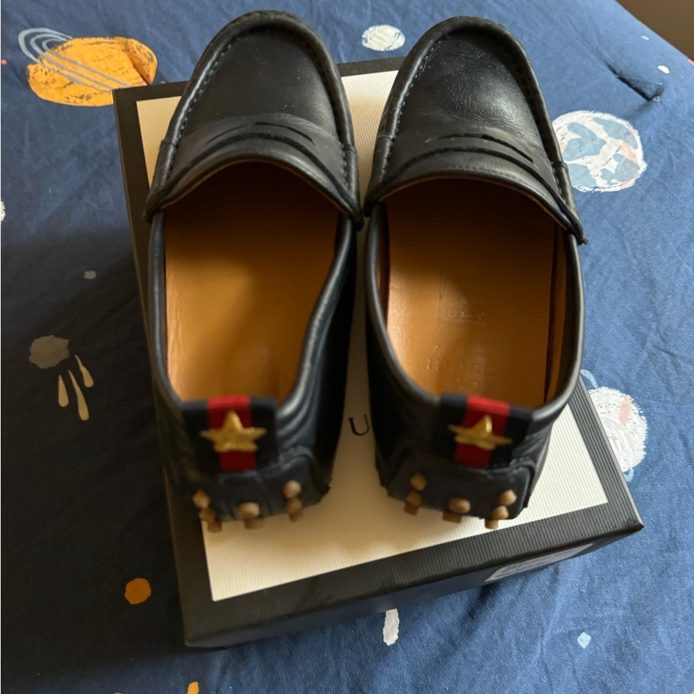 Boys, Gucci, shoes, and great condition size1
